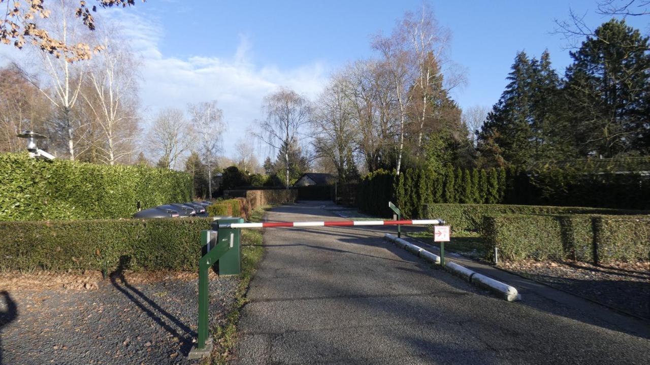 Poort Van De Veluwe フォールトハイゼン エクステリア 写真