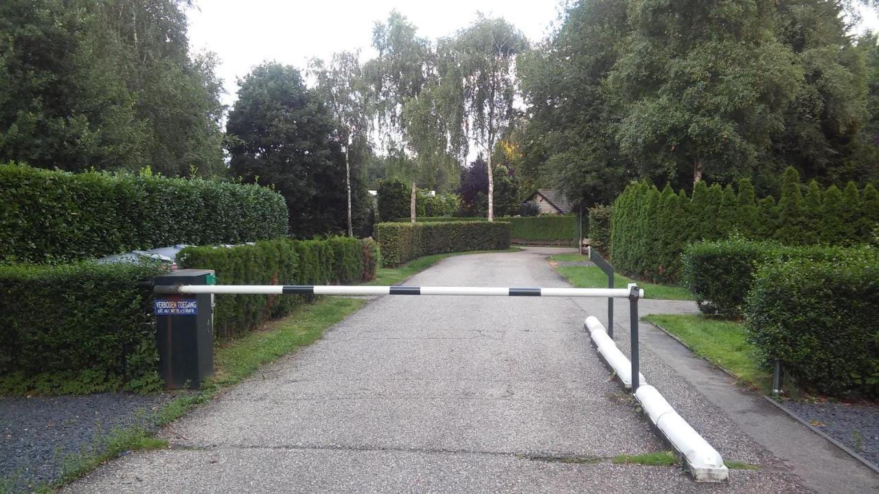 Poort Van De Veluwe フォールトハイゼン エクステリア 写真
